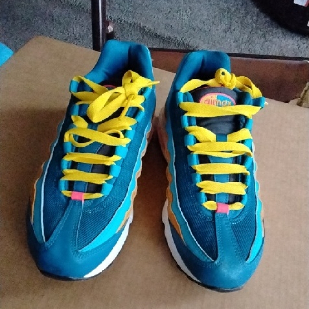 Nike Air Max 95 Shoes GS Size 6Y Blue Light Blue Yellow Leather
